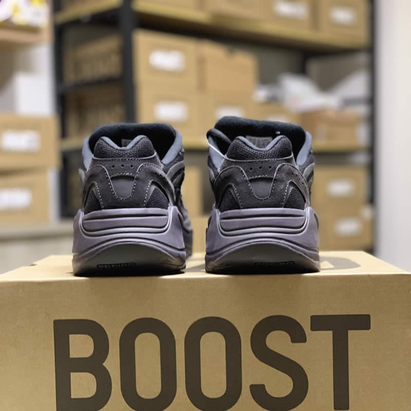 Yeezy Boost 700 V2 Vanta Black Fu6684 (8) - newkick.vip